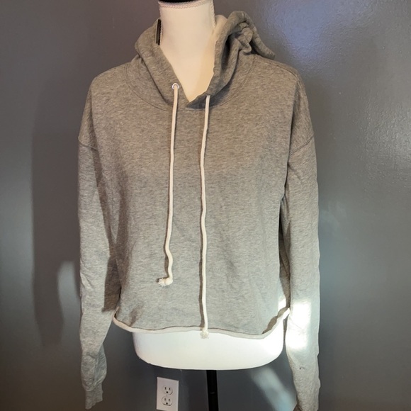 Sweatshirt - Picture 4 of 5